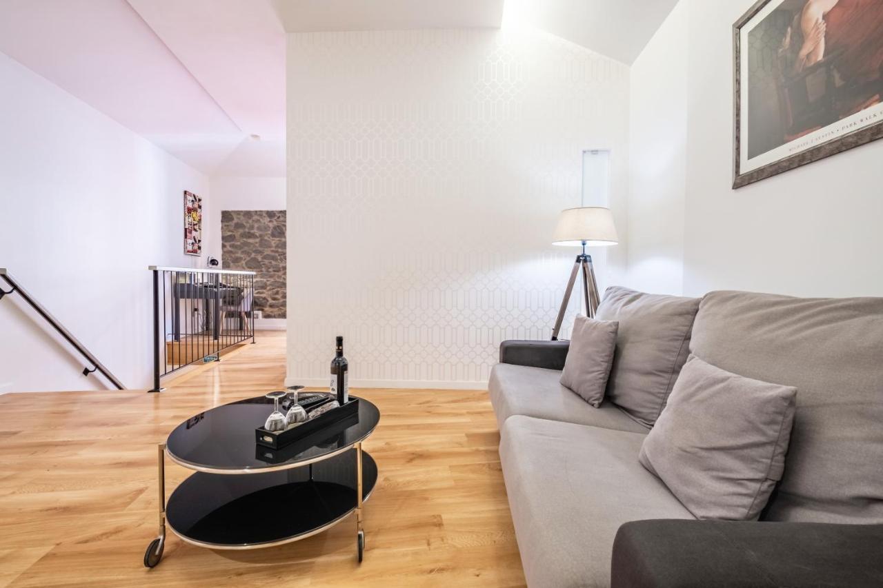 Cayres Suites Carmo Funchal  Bagian luar foto