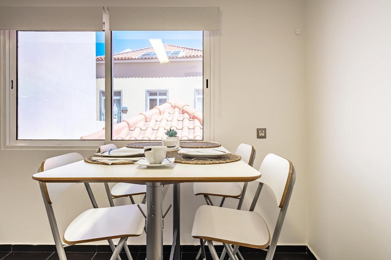 Cayres Suites Carmo Funchal  Bagian luar foto