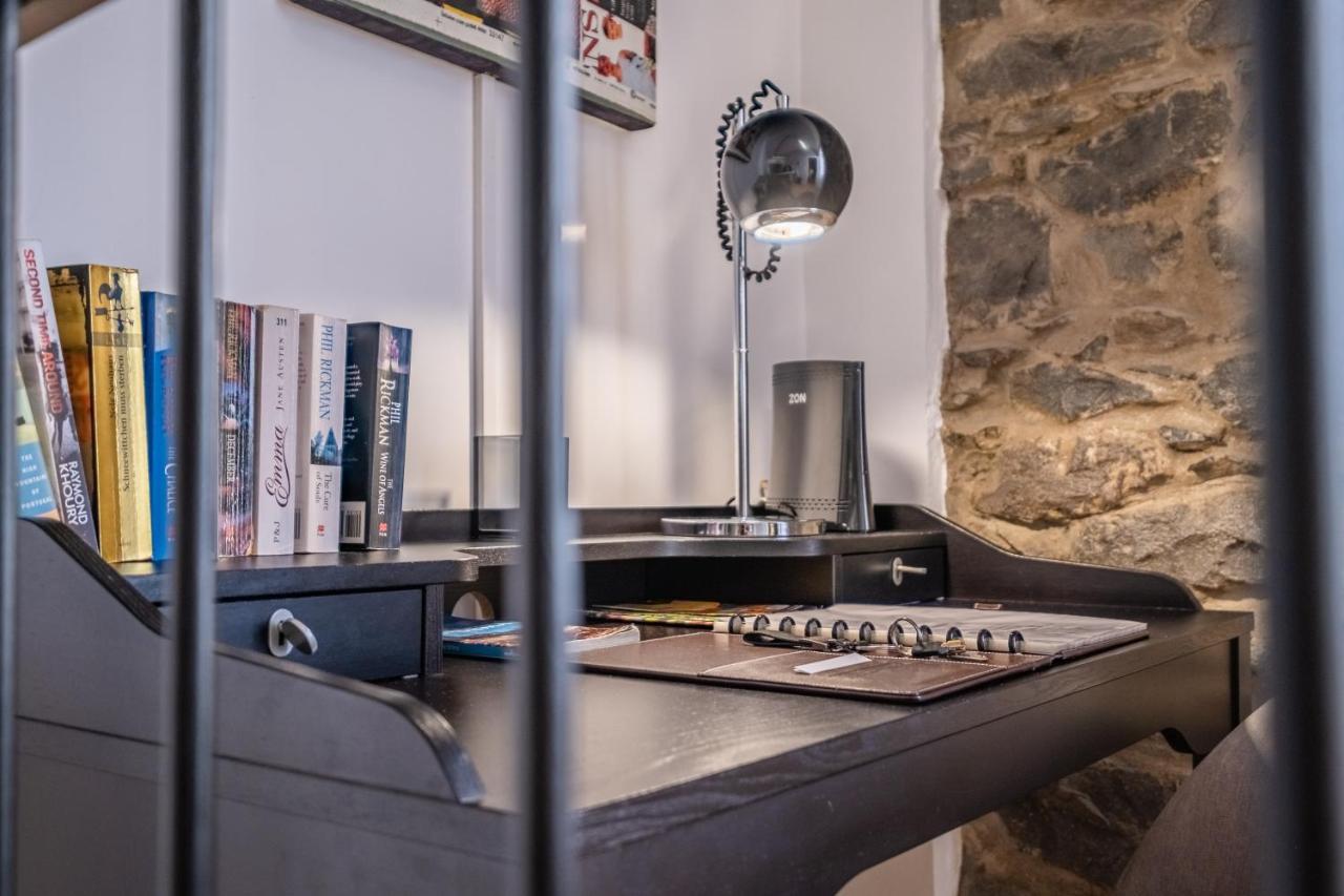 Cayres Suites Carmo Funchal  Bagian luar foto