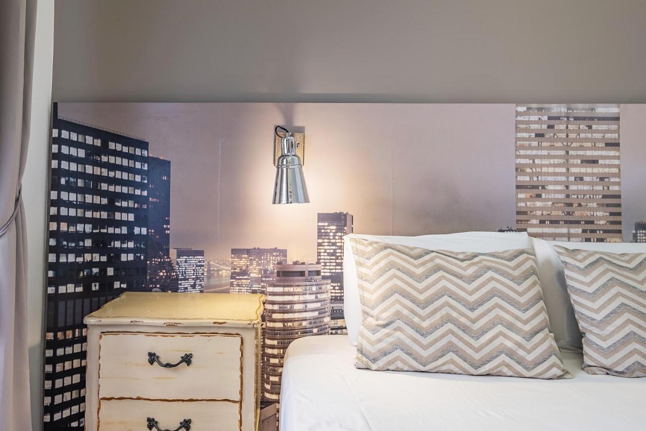 Cayres Suites Carmo Funchal  Bagian luar foto
